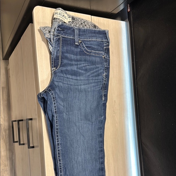 Ariat Blue Boot Cut Jeans with Distinctive Stitching - Picture 3 of 4